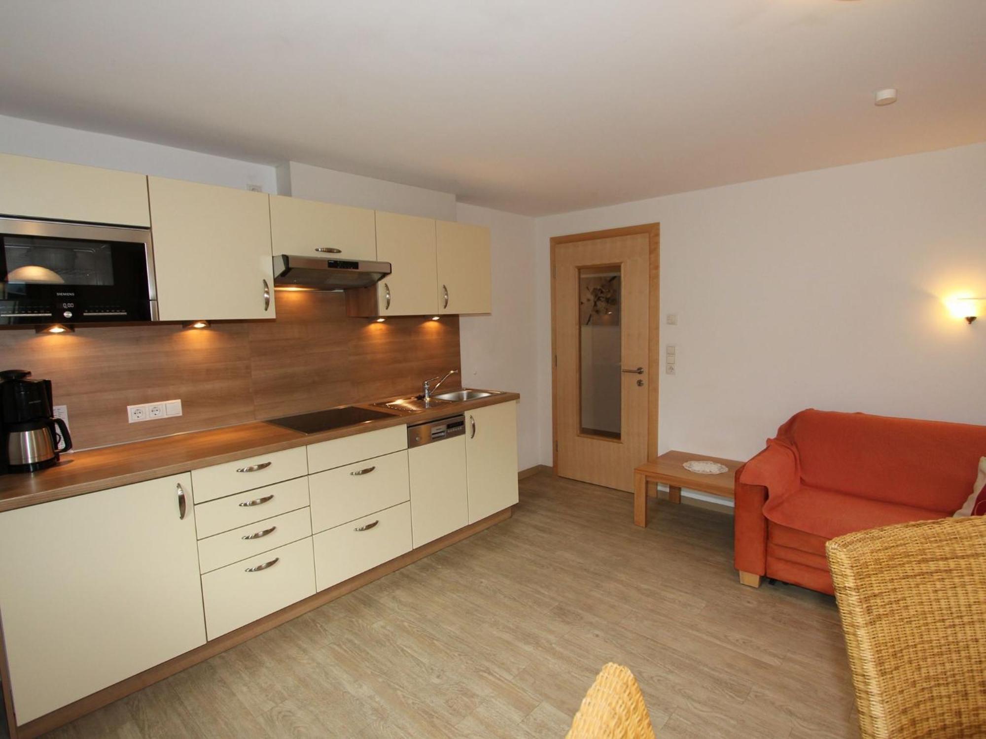 Spacious Apartment in Uderns near Ski Area Exterior foto