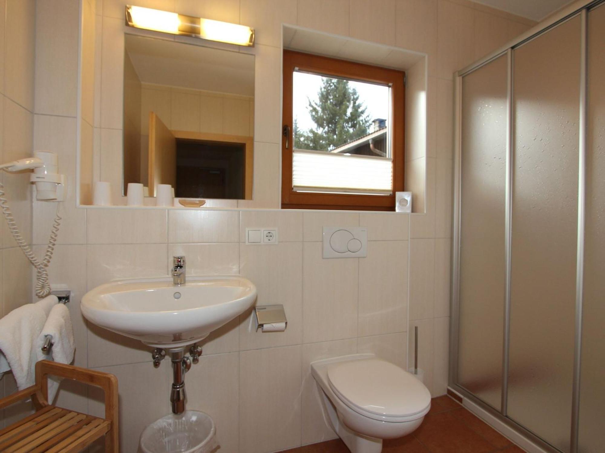 Spacious Apartment in Uderns near Ski Area Exterior foto